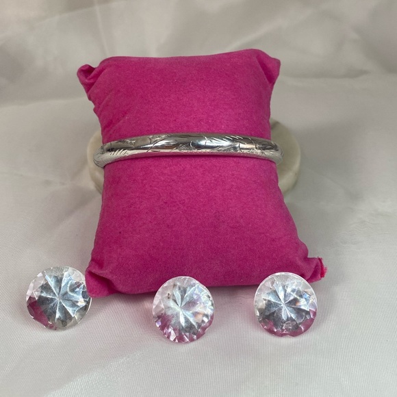 925 STERLING SILVER VINTAGE etched design silver bangle - Picture 2 of 8